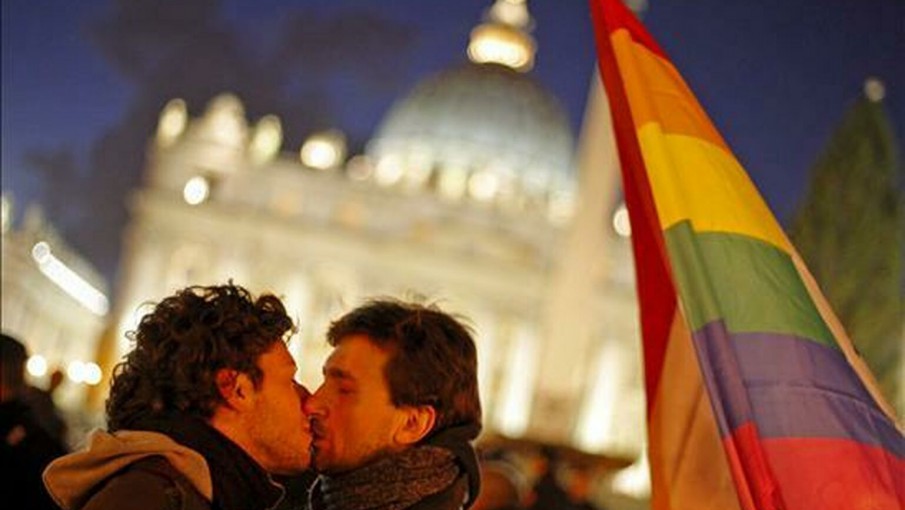 Vaticano y gays