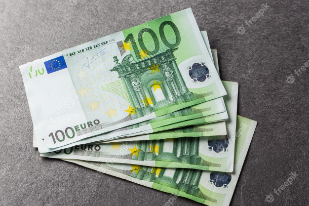 1 de enero de 1999: el euro entra en circulación tras una década