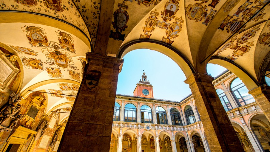 Universidad de Bologna, la más antigua del mundo occidental nueve